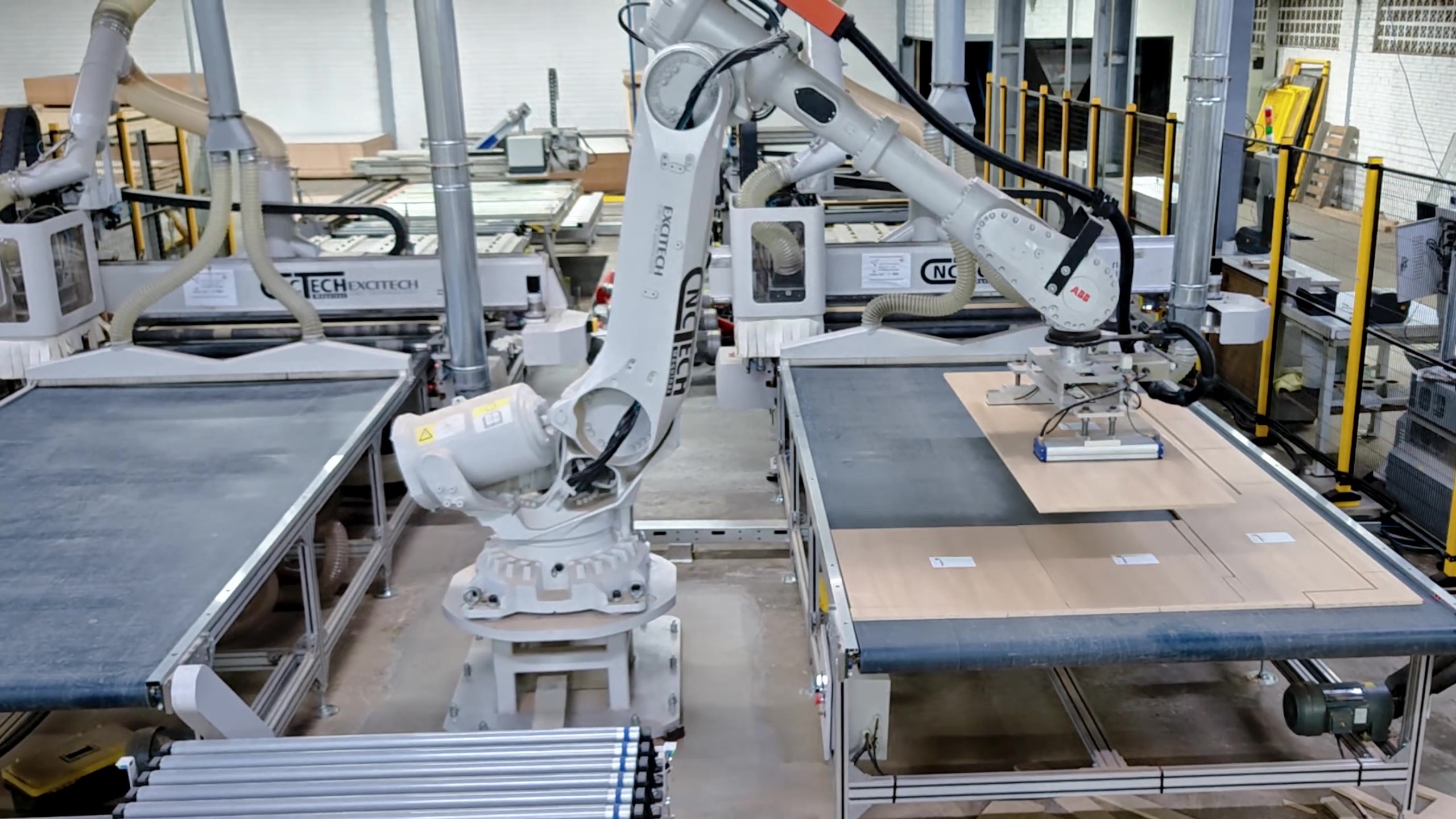 ​EXCITECH Smart Factory1